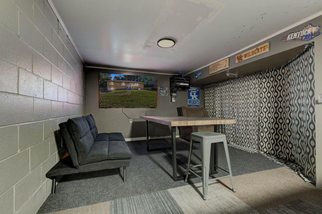 1055 Iroquois Drive, Mt Sterling, KY 40353