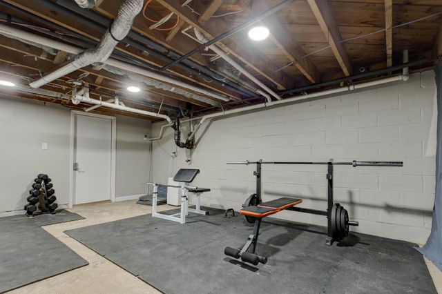 1055 Iroquois Drive, Mt Sterling, KY 40353