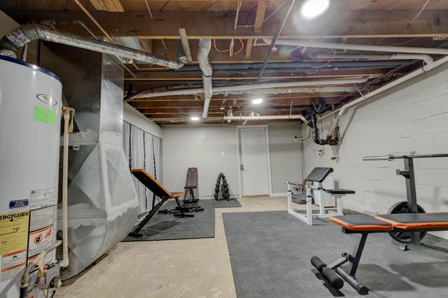 1055 Iroquois Drive, Mt Sterling, KY 40353