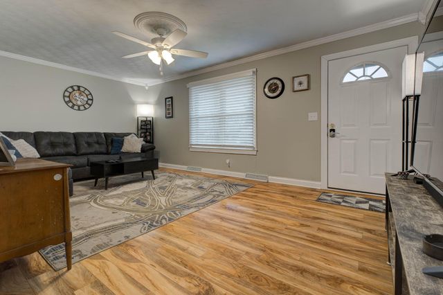 1055 Iroquois Drive, Mt Sterling, KY 40353