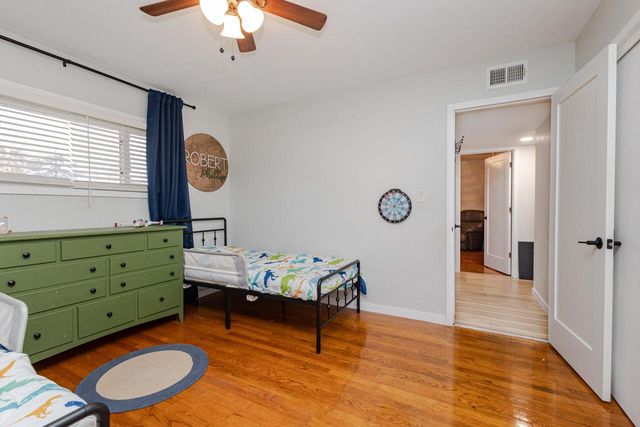 10341 W Vera AVENUE, Milwaukee, WI 53224