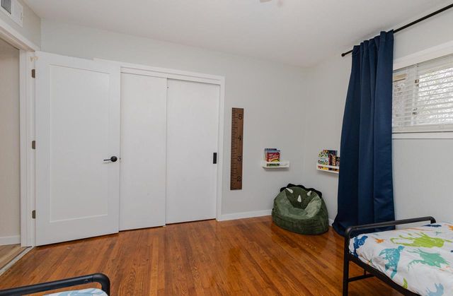 10341 W Vera AVENUE, Milwaukee, WI 53224