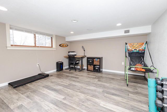 10341 W Vera AVENUE, Milwaukee, WI 53224