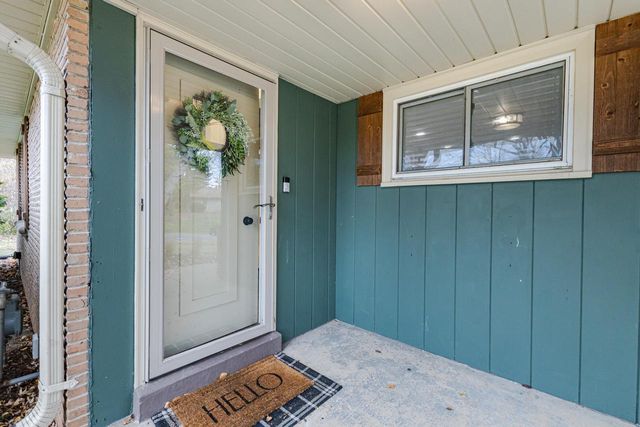 10341 W Vera AVENUE, Milwaukee, WI 53224