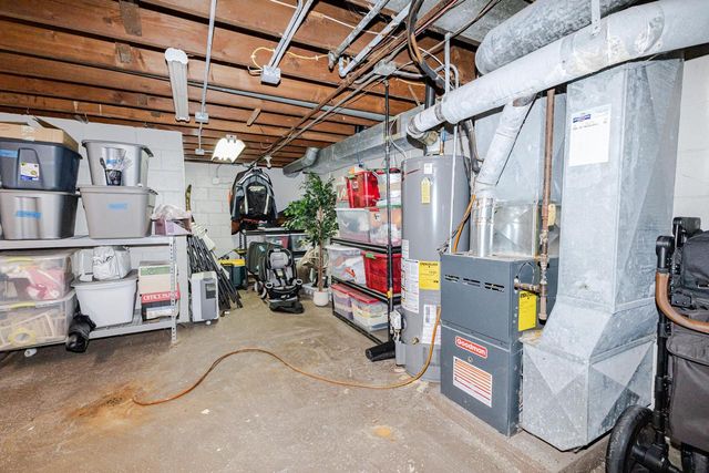 10341 W Vera AVENUE, Milwaukee, WI 53224