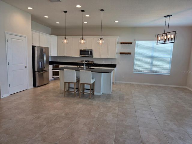 722 GRAND HILLTOP DRIVE, Apopka, FL 32703