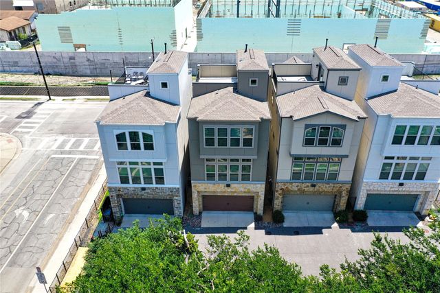 750 High Garden Place, Dallas, TX 75208