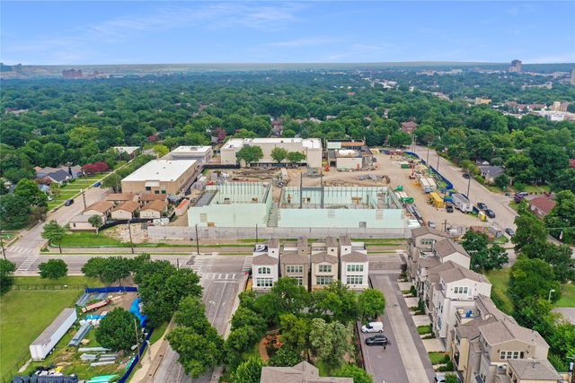 750 High Garden Place, Dallas, TX 75208