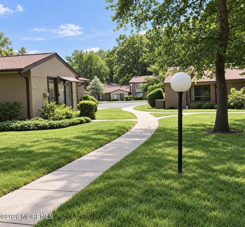 121 Lexington Court, Red Bank, NJ 07701