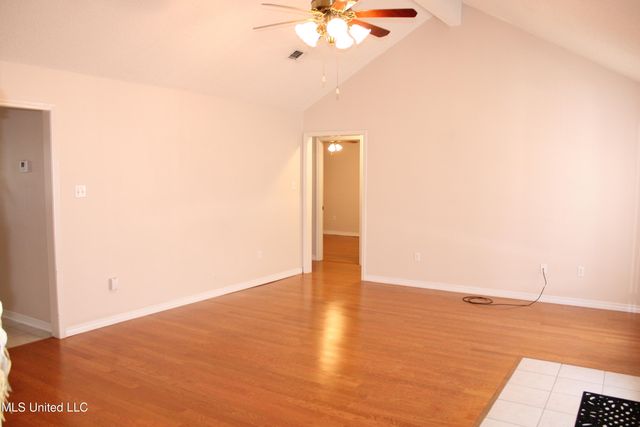 9300 Ridgeview Drive, Ocean Springs, MS 39564