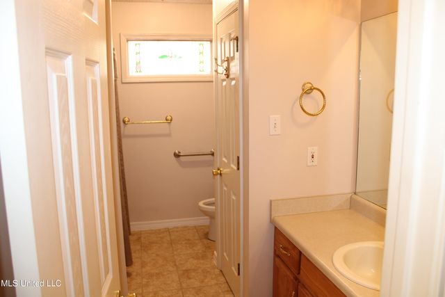 9300 Ridgeview Drive, Ocean Springs, MS 39564