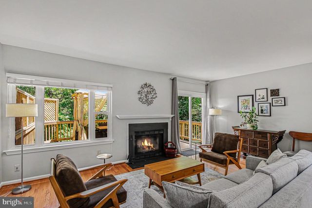 3738 BROOMSEDGE CT, Fairfax, VA 22033