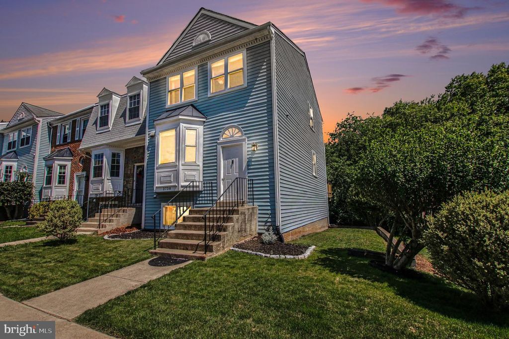 3738 BROOMSEDGE CT, Fairfax, VA 22033