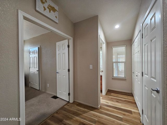 650 N Hawes Road 4830, Mesa, AZ 85207