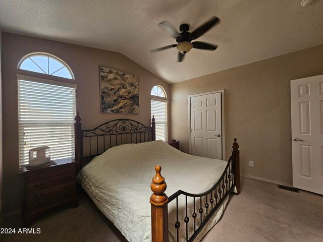 650 N Hawes Road 4830, Mesa, AZ 85207