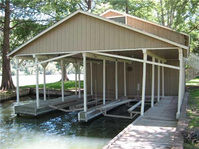 2001 Manana ST, Austin, TX 78730