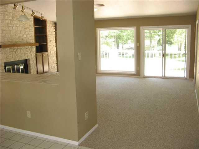 2001 Manana ST, Austin, TX 78730