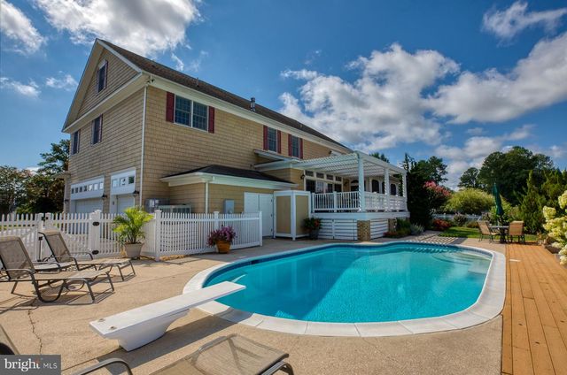142 TORQUAY CT, Rehoboth Beach, DE 19971