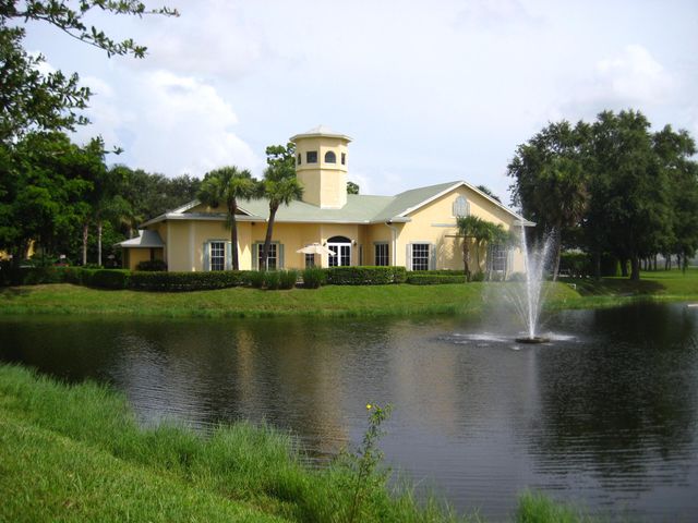 1437 MEADOWS Circle W 1437, Boynton Beach, FL 33436