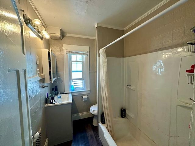 46 Elgin Street, Rochester, NY 14611