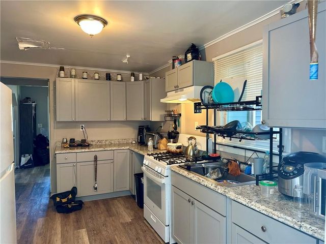 46 Elgin Street, Rochester, NY 14611