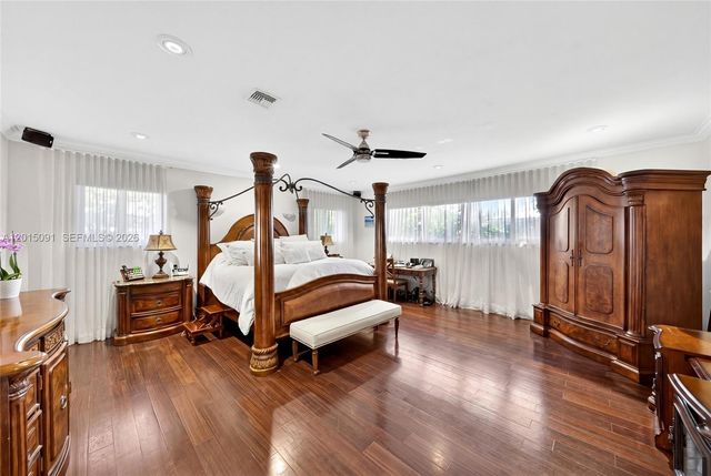 6650 SW 112th St, Pinecrest, FL 33156