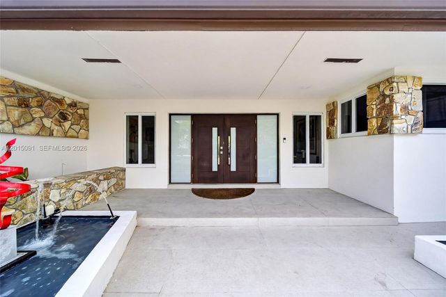 6650 SW 112th St, Pinecrest, FL 33156