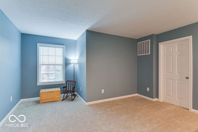 578 N Crystal Drive, Fortville, IN 46040