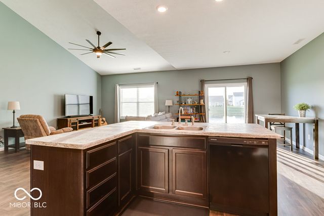 578 N Crystal Drive, Fortville, IN 46040