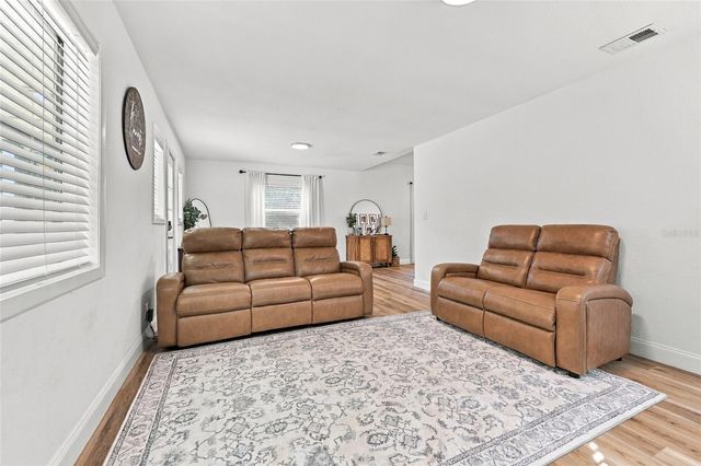 226 NE 3RD AVENUE, Williston, FL 32696