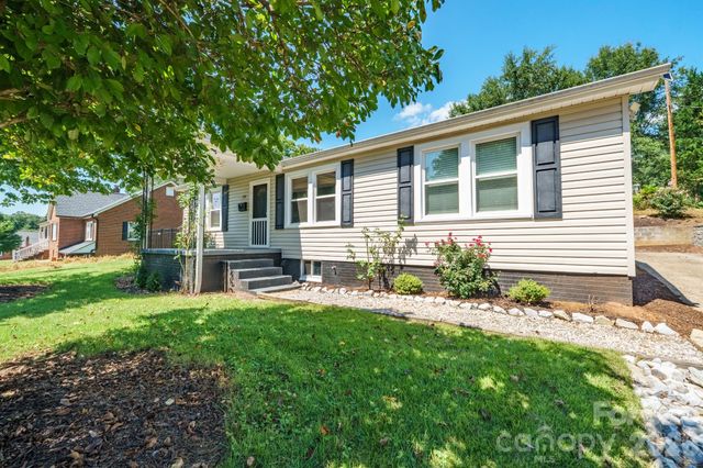 106 Cascade Street, Morganton, NC 28655