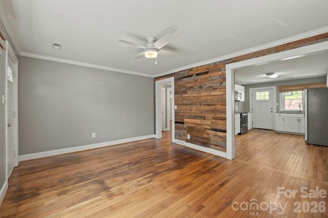 106 Cascade Street, Morganton, NC 28655