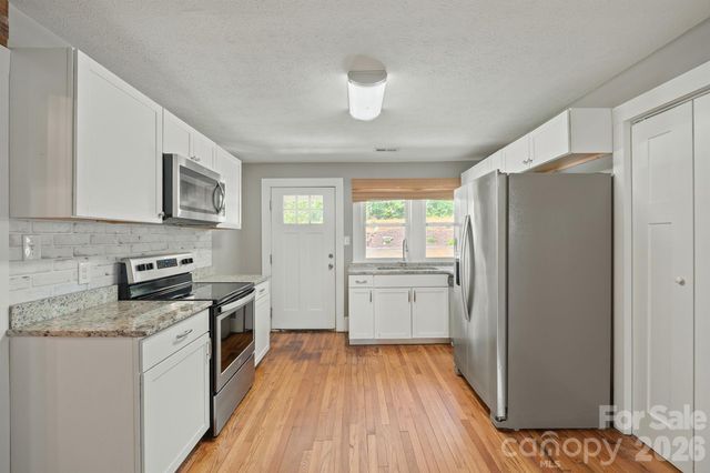 106 Cascade Street, Morganton, NC 28655