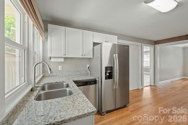 106 Cascade Street, Morganton, NC 28655