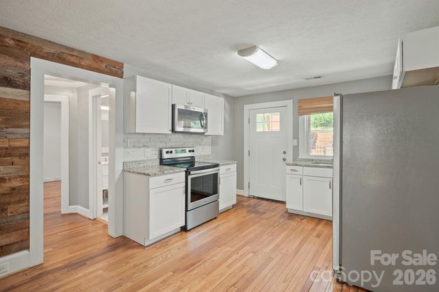 106 Cascade Street, Morganton, NC 28655