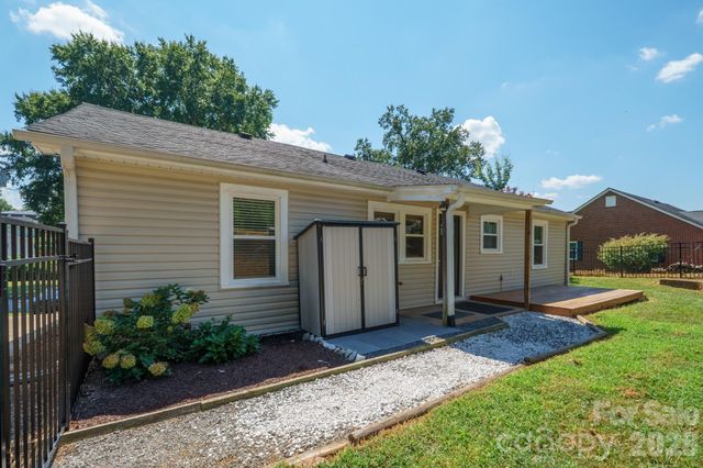 106 Cascade Street, Morganton, NC 28655