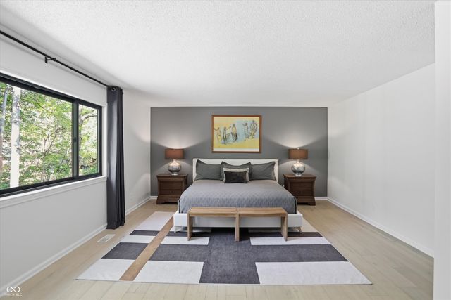 9130 Kenwood Drive, Indianapolis, IN 46260