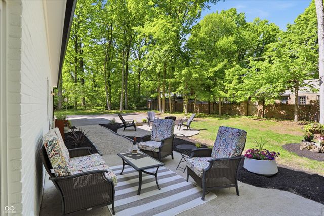 9130 Kenwood Drive, Indianapolis, IN 46260