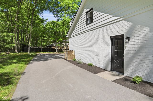 9130 Kenwood Drive, Indianapolis, IN 46260