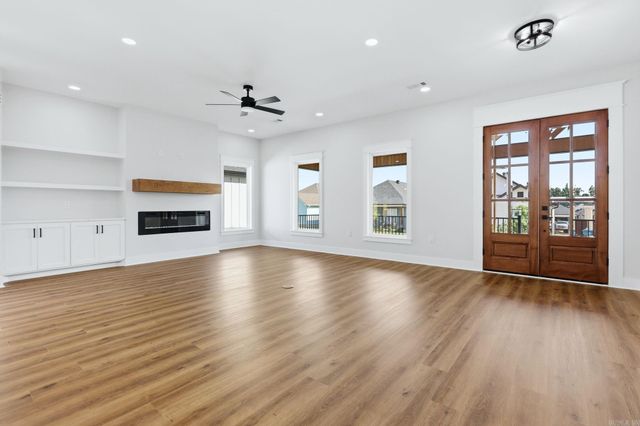 225 B Street, Bryant, AR 72022
