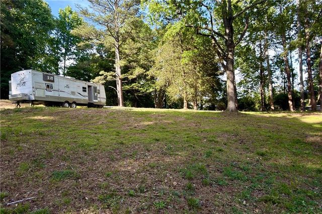 336 johnson dupree Lane, Acworth, GA 30102
