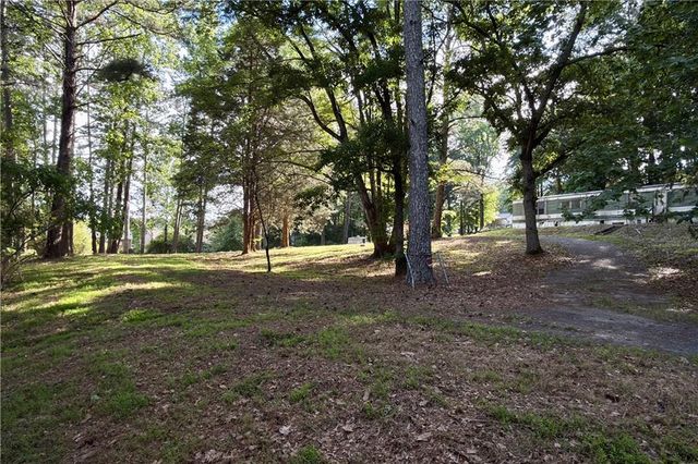 336 johnson dupree Lane, Acworth, GA 30102