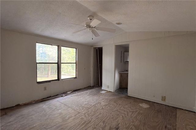 336 johnson dupree Lane, Acworth, GA 30102