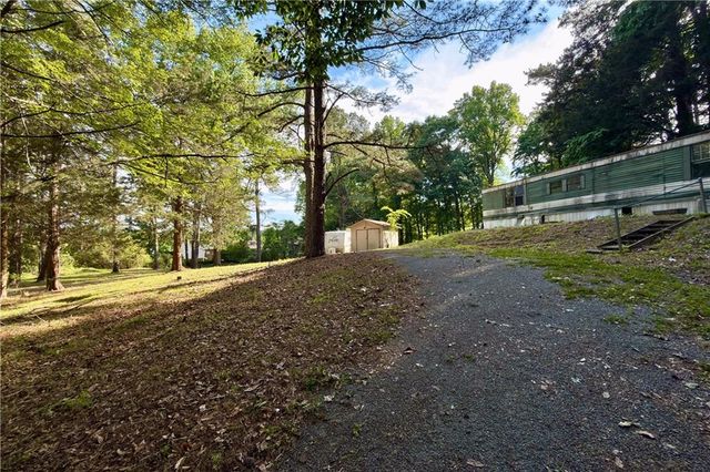 336 johnson dupree Lane, Acworth, GA 30102