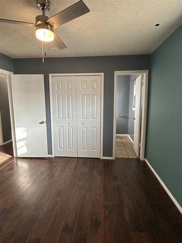 3028 NE Pioneer Park, Lawton, OK 73507