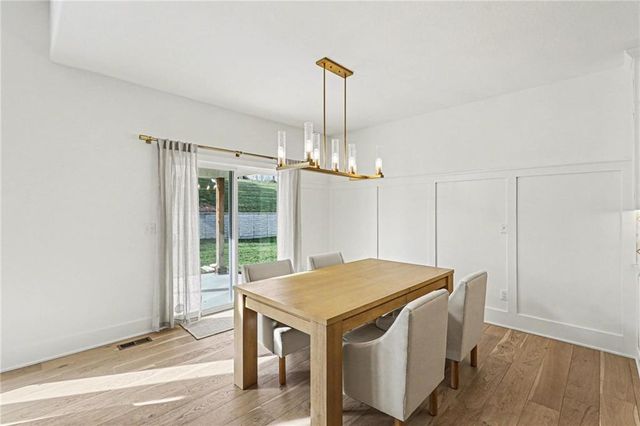 525 NE Sienna Place, Lee's Summit, MO 64064