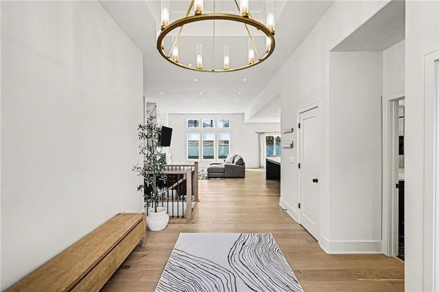 525 NE Sienna Place, Lee's Summit, MO 64064