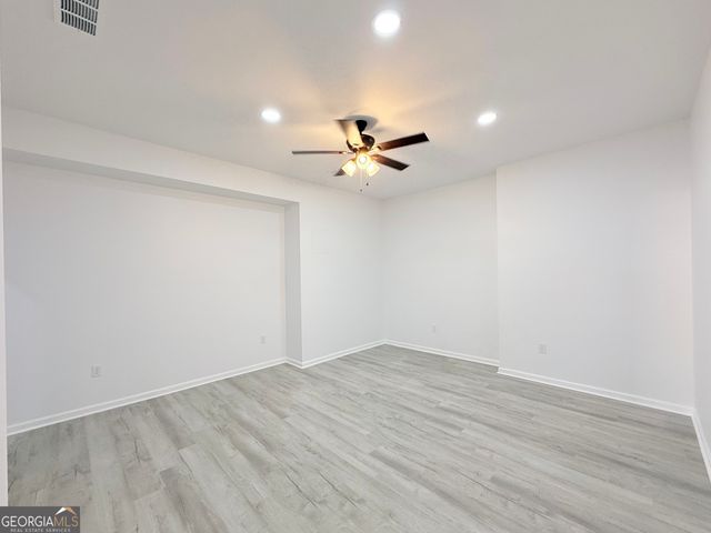 44 Dew Lake Court, Grayson, GA 30017