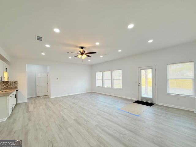 44 Dew Lake Court, Grayson, GA 30017