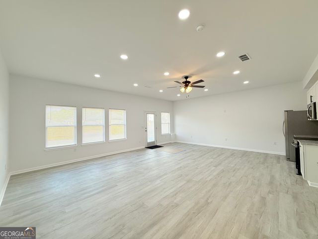 44 Dew Lake Court, Grayson, GA 30017